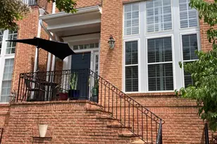 728 Vestal St, Woodbridge, VA 22191 - Photo 1
