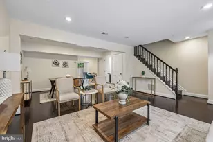 14061 Fallbrook Ln, Woodbridge, VA 22193 - Photo 22