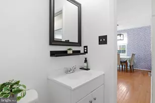 1914 Fort Monroe Ct, Dumfries, VA 22026 - Photo 16