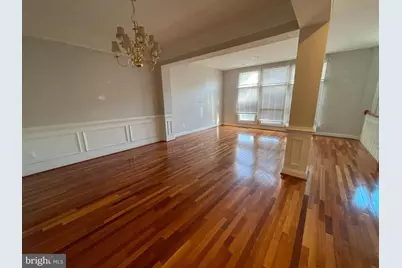 6912 Witton Circle, Gainesville, VA 20155 - Photo 2