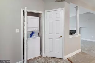 13890 Chelmsford Dr, Gainesville, VA 20155 - Photo 16