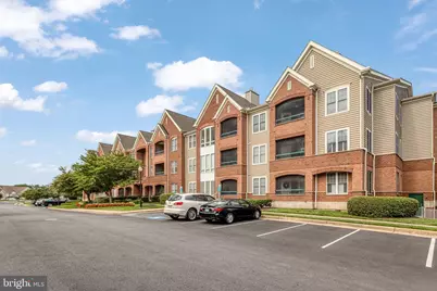 13890 Chelmsford Drive #305, Gainesville, VA 20155 - Photo 2