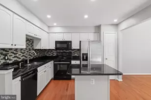 12774 Silvia Loop, Woodbridge, VA 22192 - Photo 8