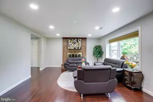 8407 Spruce St, Manassas, VA 20111 - Photo 6