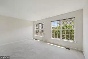 15503 John Diskin Cir, Woodbridge, VA 22191 - Photo 16