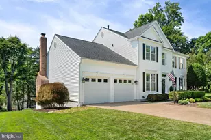 15547 Atterbury Ct, Dumfries, VA 22025 - Photo 4