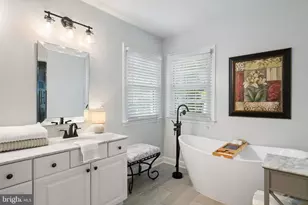 15547 Atterbury Ct, Dumfries, VA 22025 - Photo 36