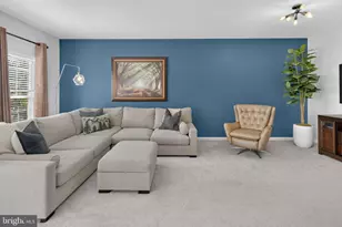 14248 Hunters Run Way, Gainesville, VA 20155 - Photo 10