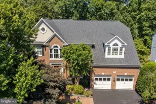 15187 Windy Hollow Cir, Gainesville, VA 20155 - Photo 2