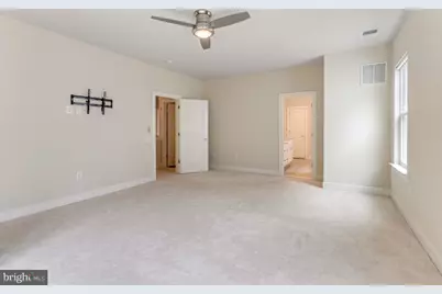 1988 Silver Sycamore Lane, Dumfries, VA 22026 - Photo 24