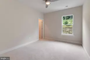 1988 Silver Sycamore Ln, Dumfries, VA 22026 - Photo 36