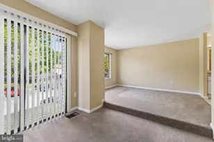 12789 Cara Dr, Woodbridge, VA 22192 - Photo 24
