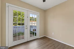 12789 Cara Dr, Woodbridge, VA 22192 - Photo 8