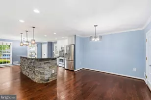 12017 William and Mary Cir, Woodbridge, VA 22192 - Photo 12