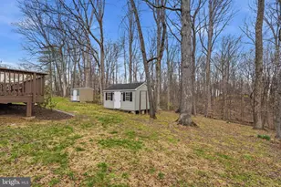 12017 William and Mary Cir, Woodbridge, VA 22192 - Photo 36