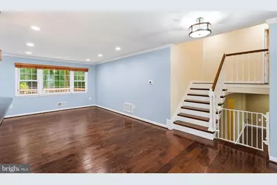 12017 William and Mary Circle, Woodbridge, VA 22192 - Photo 6