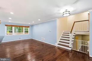 12017 William and Mary Cir, Woodbridge, VA 22192 - Photo 6