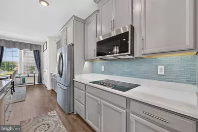 8962 Englewood Farms Drive, Manassas, VA 20112 - Photo 16