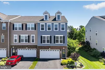 8962 Englewood Farms Drive, Manassas, VA 20112 - Photo 4