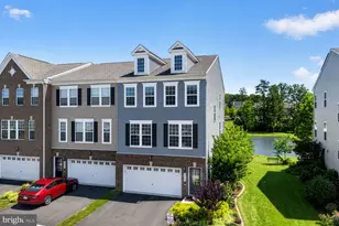 8962 Englewood Farms Dr, Manassas, VA 20112 - Photo 1