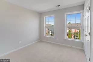 15519 Exmore Ct, Woodbridge, VA 22191 - Photo 30