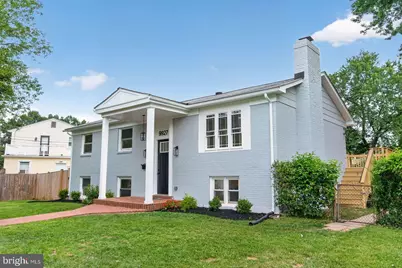 9927 Portsmouth Road, Manassas, VA 20109 - Photo 2