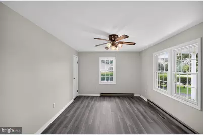 13996 Lakeview Drive, Gainesville, VA 20155 - Photo 8
