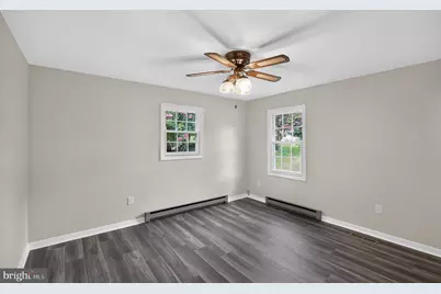 13996 Lakeview Drive, Gainesville, VA 20155 - Photo 22
