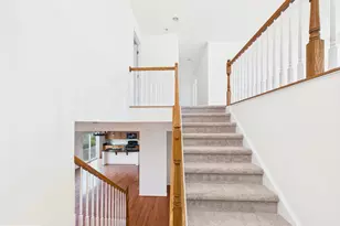 18213 Jillian Ln, Triangle, VA 22172 - Photo 12