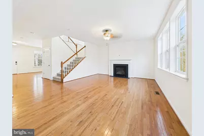18213 Jillian Lane, Triangle, VA 22172 - Photo 6