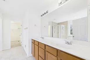 18213 Jillian Ln, Triangle, VA 22172 - Photo 14