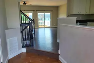 3983 Hartlake St, Woodbridge, VA 22192 - Photo 2