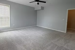 6765 Hampton Bay Ln, Gainesville, VA 20155 - Photo 12