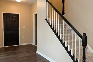 6765 Hampton Bay Ln, Gainesville, VA 20155 - Photo 8