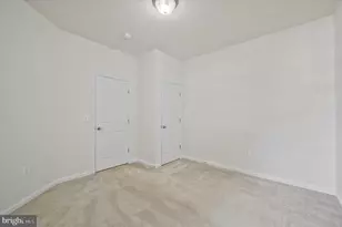 3994 Melting Snow Pl, Dumfries, VA 22025 - Photo 38