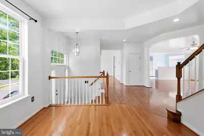 2917 Markhams Grant Drive, Woodbridge, VA 22191 - Photo 4