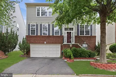 2917 Markhams Grant Drive, Woodbridge, VA 22191 - Photo 2
