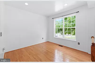2917 Markhams Grant Drive, Woodbridge, VA 22191 - Photo 6
