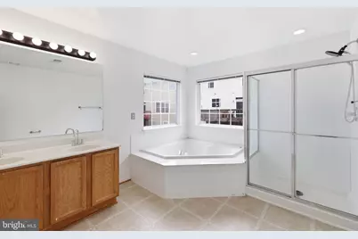 2917 Markhams Grant Drive, Woodbridge, VA 22191 - Photo 38