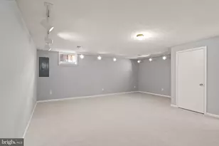 4468 Starling Ct, Woodbridge, VA 22193 - Photo 38