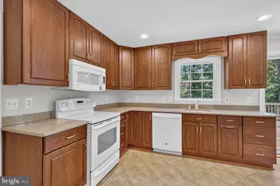 12012 Governors Court, Woodbridge, VA 22192 - Photo 26