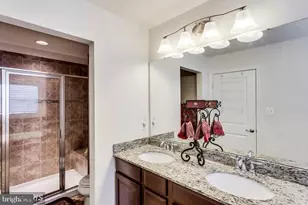 13557 Handel Pl, Gainesville, VA 20155 - Photo 16