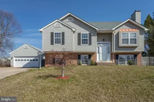 14319 Raddock Ct, Woodbridge, VA 22193 - Photo 1
