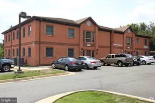 10515 Crestwood Dr, Manassas, VA 20109 - Photo 1