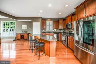 15217 Santander Dr, Gainesville, VA 20155 - Photo 18