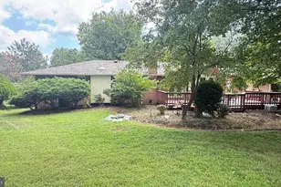 4800 Maurine Ct, Gainesville, VA 20155 - Photo 8