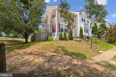 14836 Winding Loop, Woodbridge, VA 22191 - Photo 2