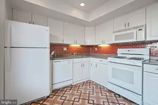 4793 S Park Ct, Woodbridge, VA 22193 - Photo 16