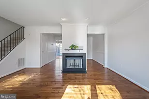 4793 S Park Ct, Woodbridge, VA 22193 - Photo 4