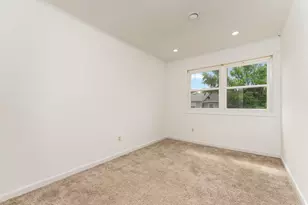 14759 Tamarack Pl, Woodbridge, VA 22191 - Photo 12